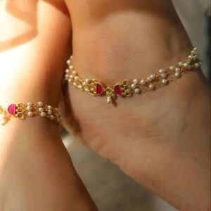ANKLET